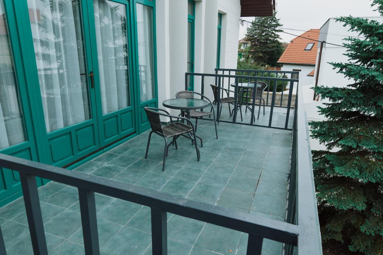 Green Villa Sibiu Bagian luar foto